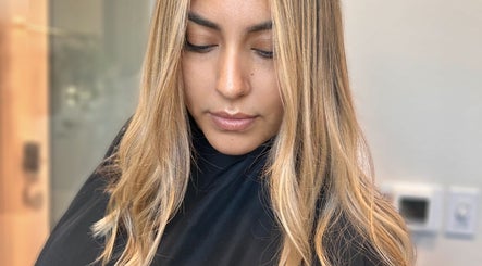 Εικόνα Styled By Elicia 3