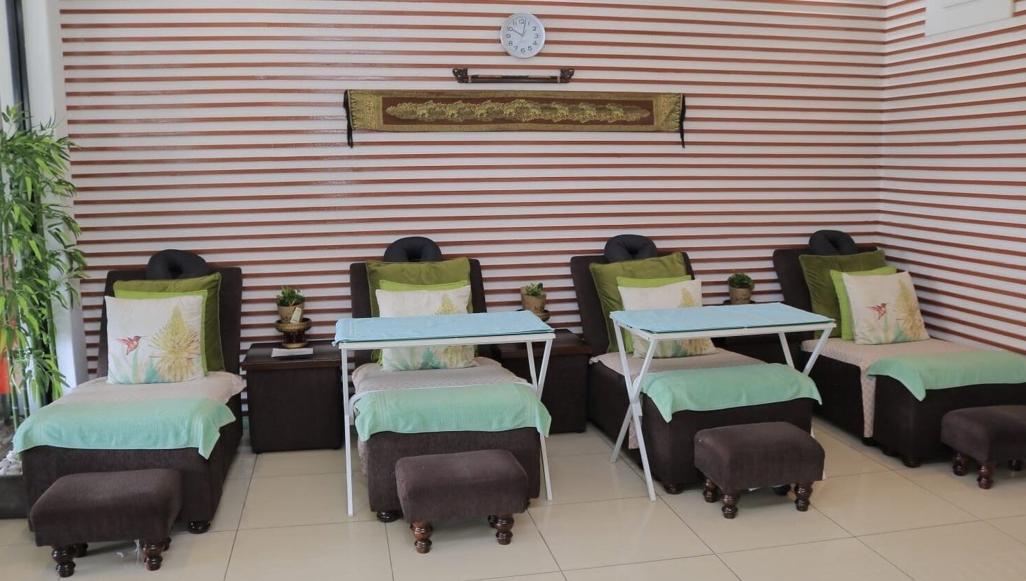 Relaxing chairs at Silk Day Spa, Sandton, Gauteng, ZA, designed for ultimate comfort and rejuvenation.