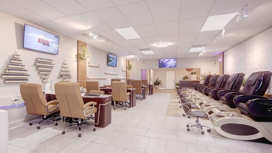 Sky Nails & Spa Sebring