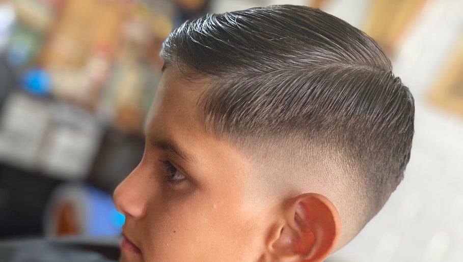 LM4 Barber, bilde 1
