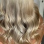 By Amy Louise - Mobile Hair and Lashes