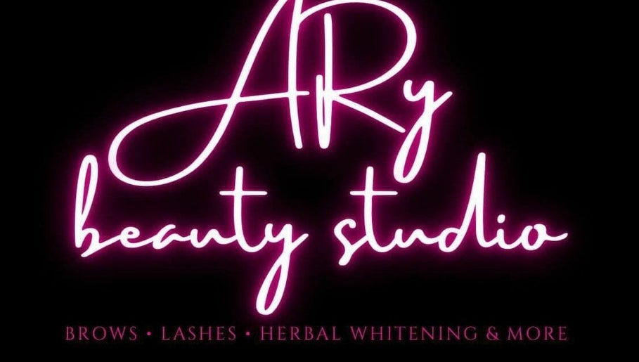 ARy Beauty Studio imaginea 1