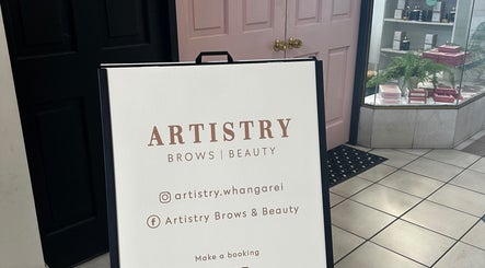Artistry Brows and Beauty