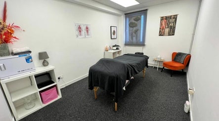 Bathgate Massage Clinic afbeelding 2