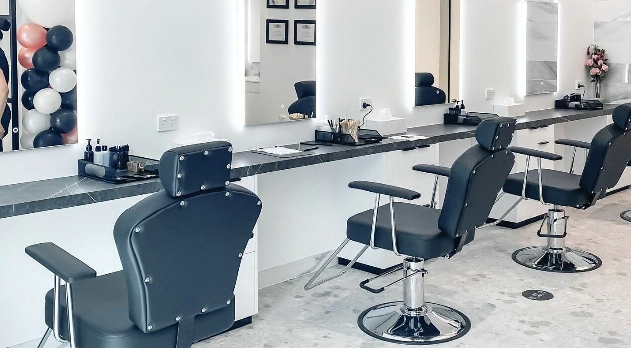 Modern salon chairs and mirrors at Thread'In Shape - Caddens, Caddens, New South Wales, AU.