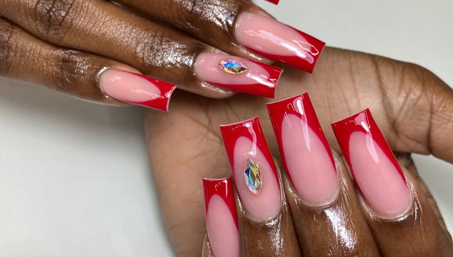 Visionary Nails, bilde 1