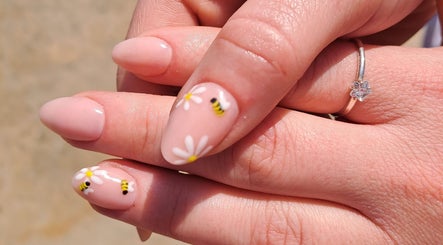 hình ảnh 2 của Nails by Shanté