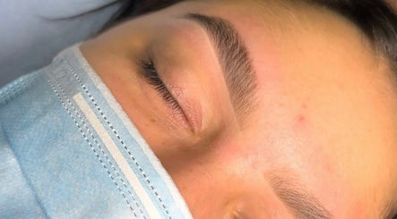 Brows by Vicmarie imej 3
