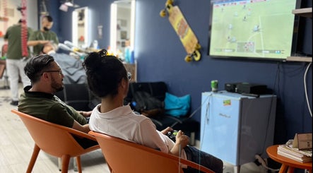 Immagine 2, Check Point Barbershop