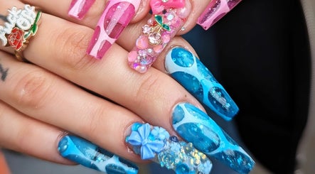 Cute But Deadly Nail Co. صورة 3