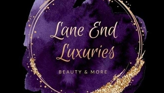 Lane End Luxuries – obraz 1