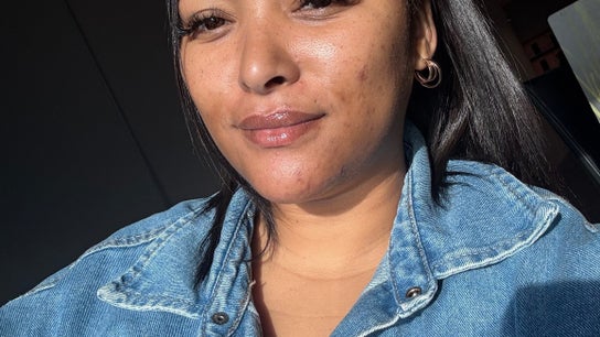 Eyedolashes