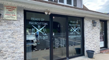 Heads Up Haircutting Bild 3