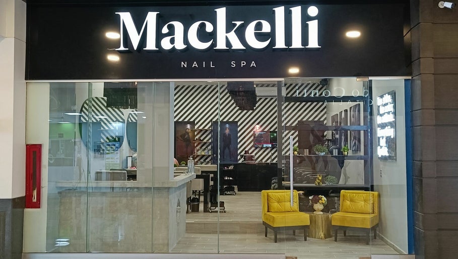 Mackelli Nail Spa - Plaza Fiesta Anáhuac, bild 1