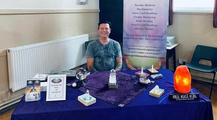 Gentle Touch Holistic and Psychics imaginea 3