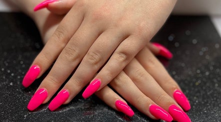 Mobile Nails and Beauty By Jo slika 2