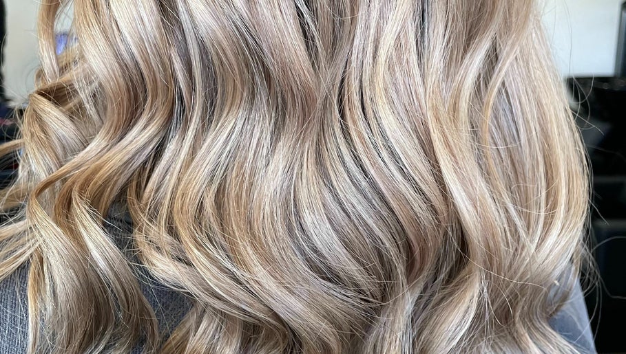 Elements Hair Studio and Cosmetica image 1