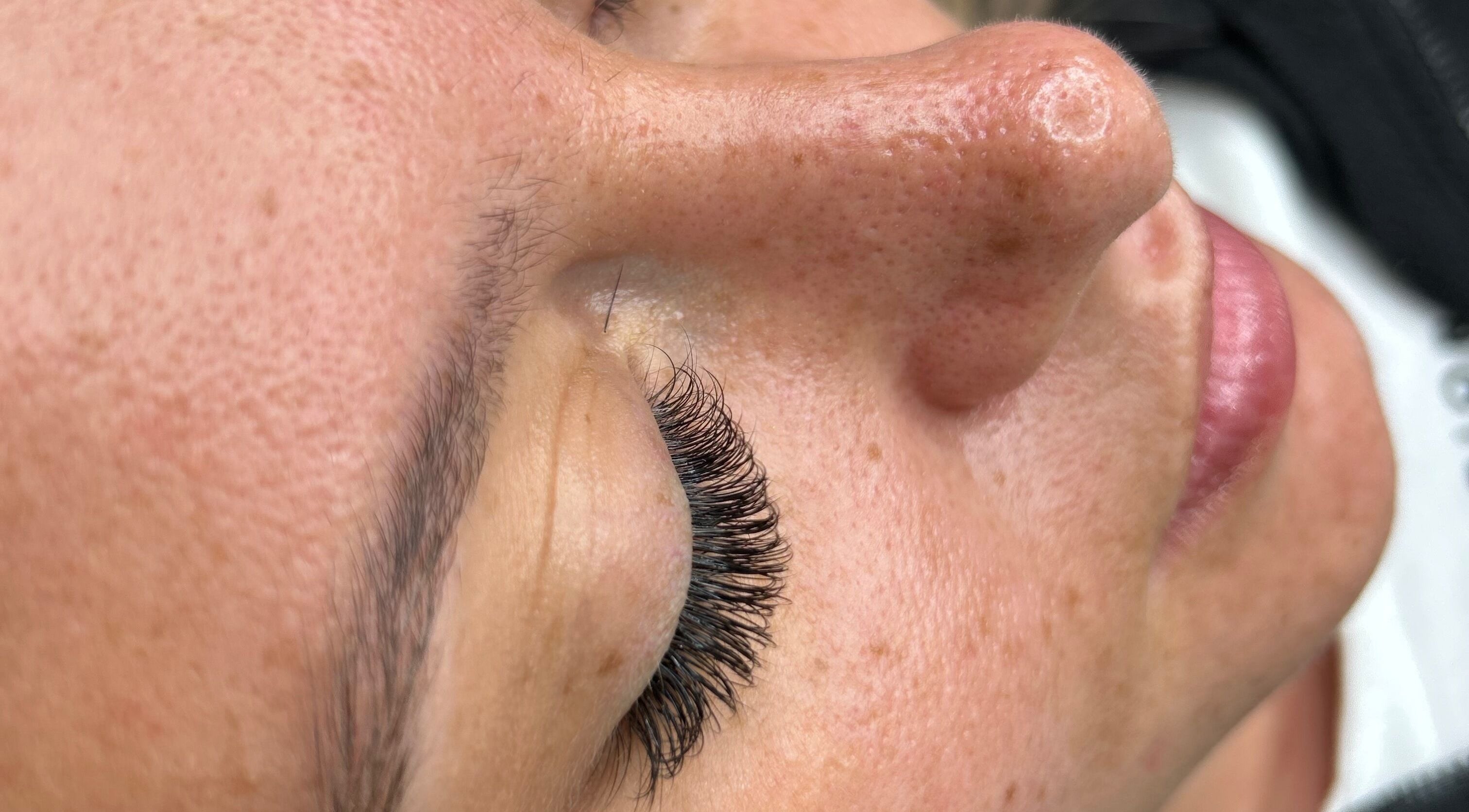 Close-up of dramatic lashes at Daisy at Lash Queen - Edit Clinic, Bury St Edmunds, England, GB.
