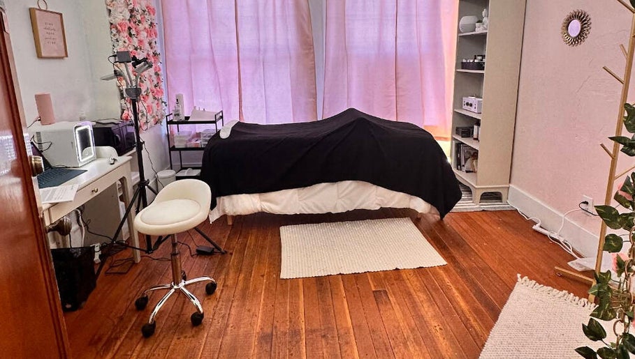 Tranquil treatment room at Get Up and Glow Beauty Studio in Chehalis, Washington, US with luxurious setup.