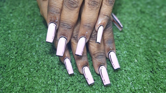 Top_adi_line_nails