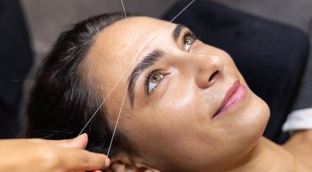 Eyebrow threading at APRIL Lashes & Brow Paddington, New South Wales, AU. Enhance your beauty naturally.
