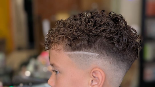 Sandi Hair Studio
