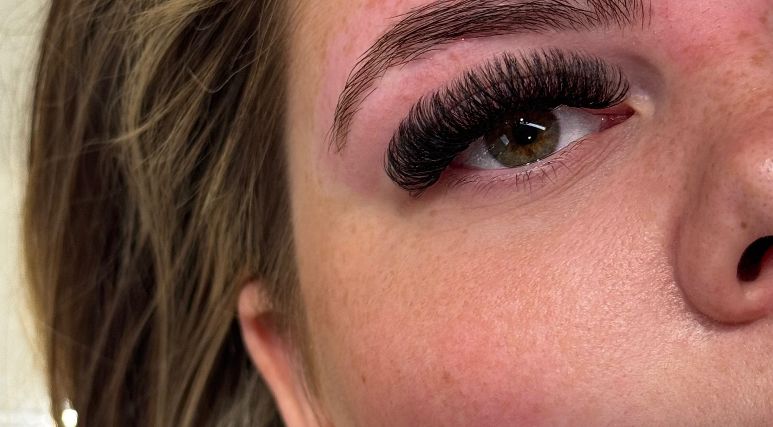 Close-up of voluminous eyelash extensions at Dolls Beauty Room, Southampton, England, GB.