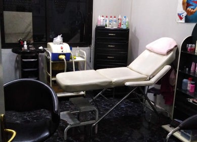 Private treatment room at Rajeh & Susan Salon, Beauty Fountain, Chouaifet El Qoubbeh, LB. Modern and serene setting.