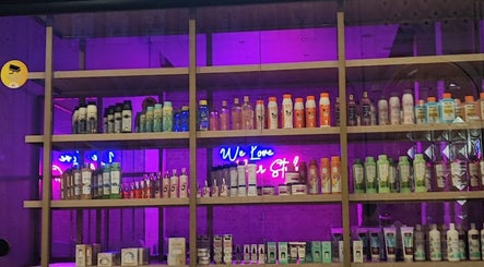 Cosmetiando Spa Uñas y Cejas