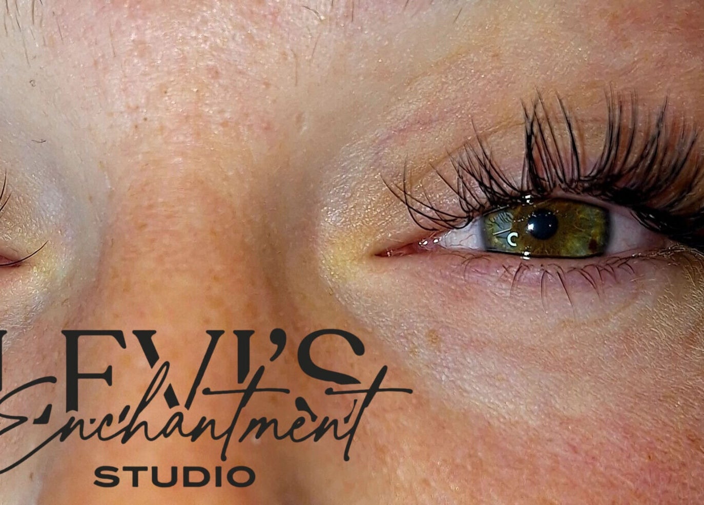 Close-up of eyelash extensions at Levi's Enchantment Studio, Torquay, England, GB.