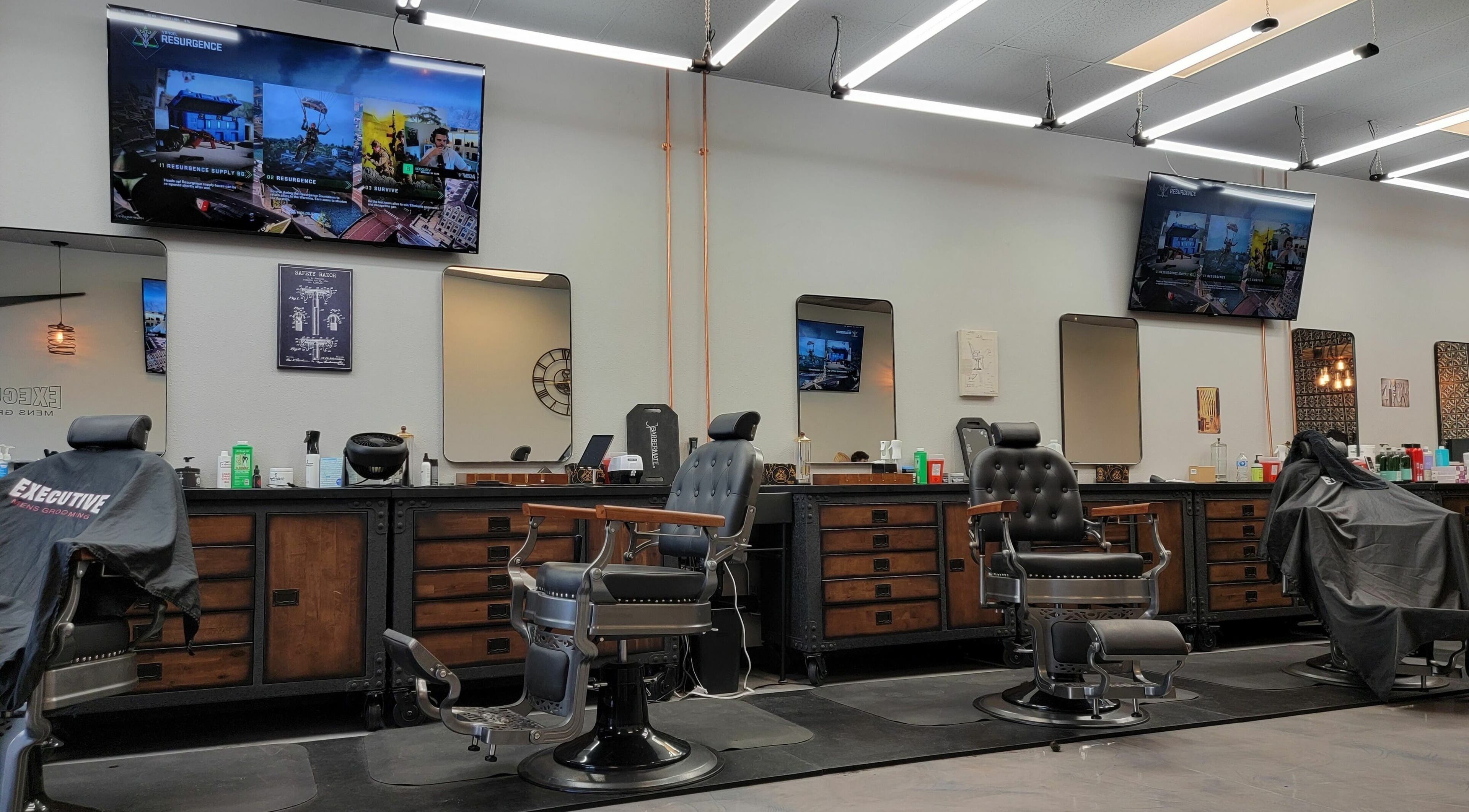 Executive Men's Grooming Mesa offers luxurious barbershop chairs in Mesa, Arizona, US.
