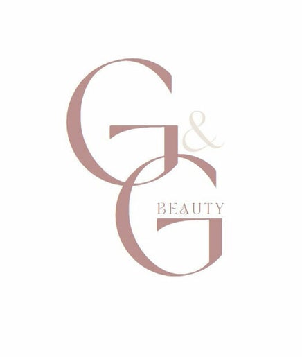 Glamr & Gloss Beauty image 2