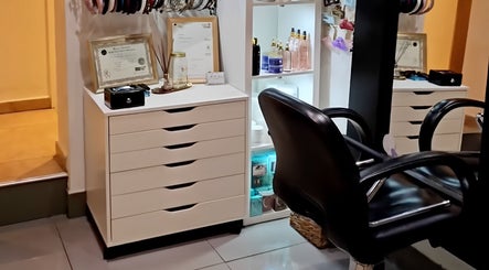 Hair Republic Extensions