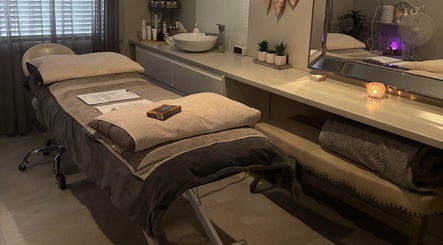 Immagine 2, The Retreat Room