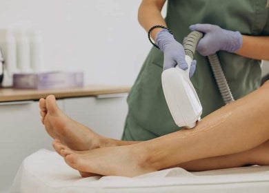 Laser hair removal at VU Organic Beauty by Vanessa Usher in Ħaż-żebbuġ, MT ensures silky smooth legs.