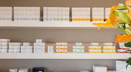 Hintime Beauty Clinic image 3