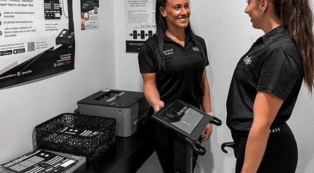 EMF Performance and Recovery Centre | Nerang afbeelding 2