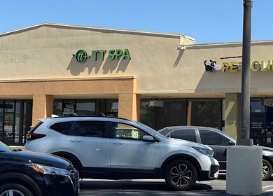 Exterior of TT Head Spa Long Beach in Long Beach, California, US with visible storefront sign.