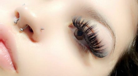 Lashes by anni