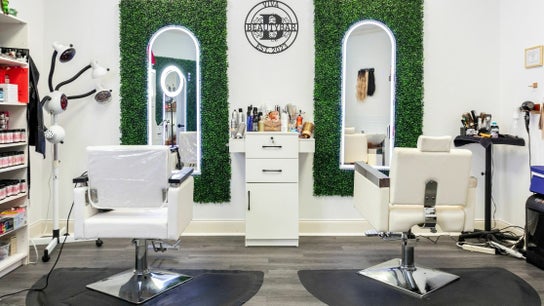 Viva Beauty Bar Via Maks Salon