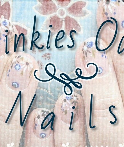 Pinkies Out Nails Home Studio, Shedden billede 2