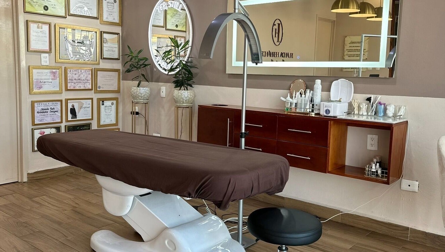 Sala de tratamiento en Irlanda Hernandez Beauty Box, Ciudad Del Carmen, Campeche, MX.