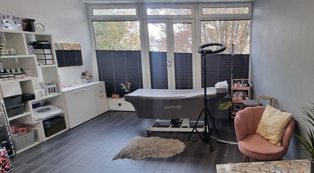 Belle Beauty Studio & Academy image 2