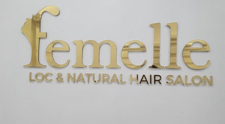 Femelle Locs and Natural hair salon billede 3
