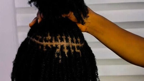 Femelle Locs and Natural hair salon image 1