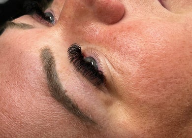 Close-up of eyelash extensions at Bonito Hair and Beauty, Rushden, England, GB.