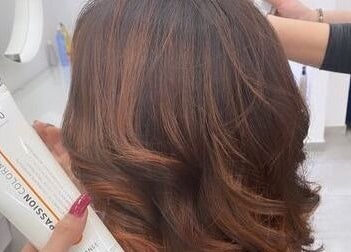 Lusso trattamento capelli presso I Parrucchieri Conad Barcellona P.G., Barcellona Pozzo Di Gotto, Sicilia, IT.