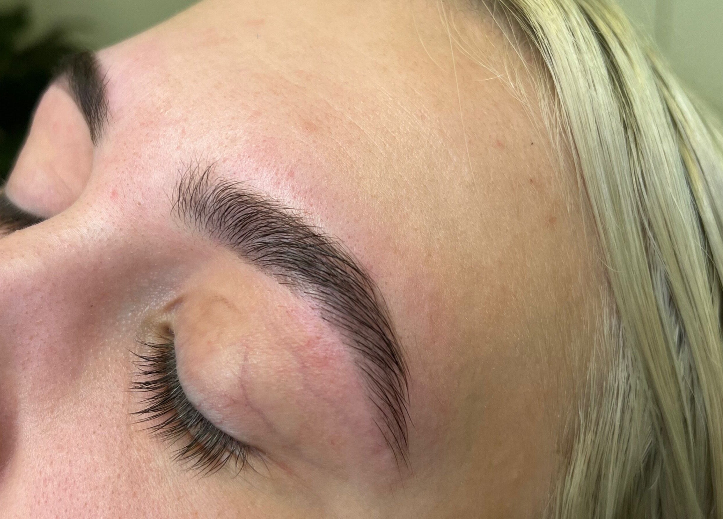Perfectly shaped eyebrows at Bronza, Warrnambool, Victoria, AU enhance natural beauty.