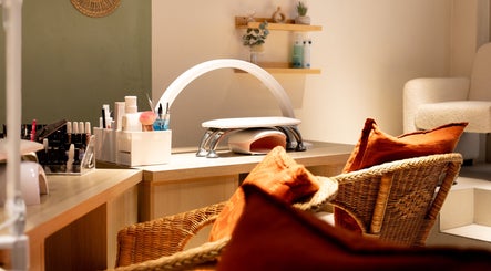 The Collective Hair & Beauty, bilde 2