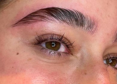 Expert eyebrow shaping at C-LINE, Tel Aviv-yafo, Tel Aviv District, IL for a polished look.